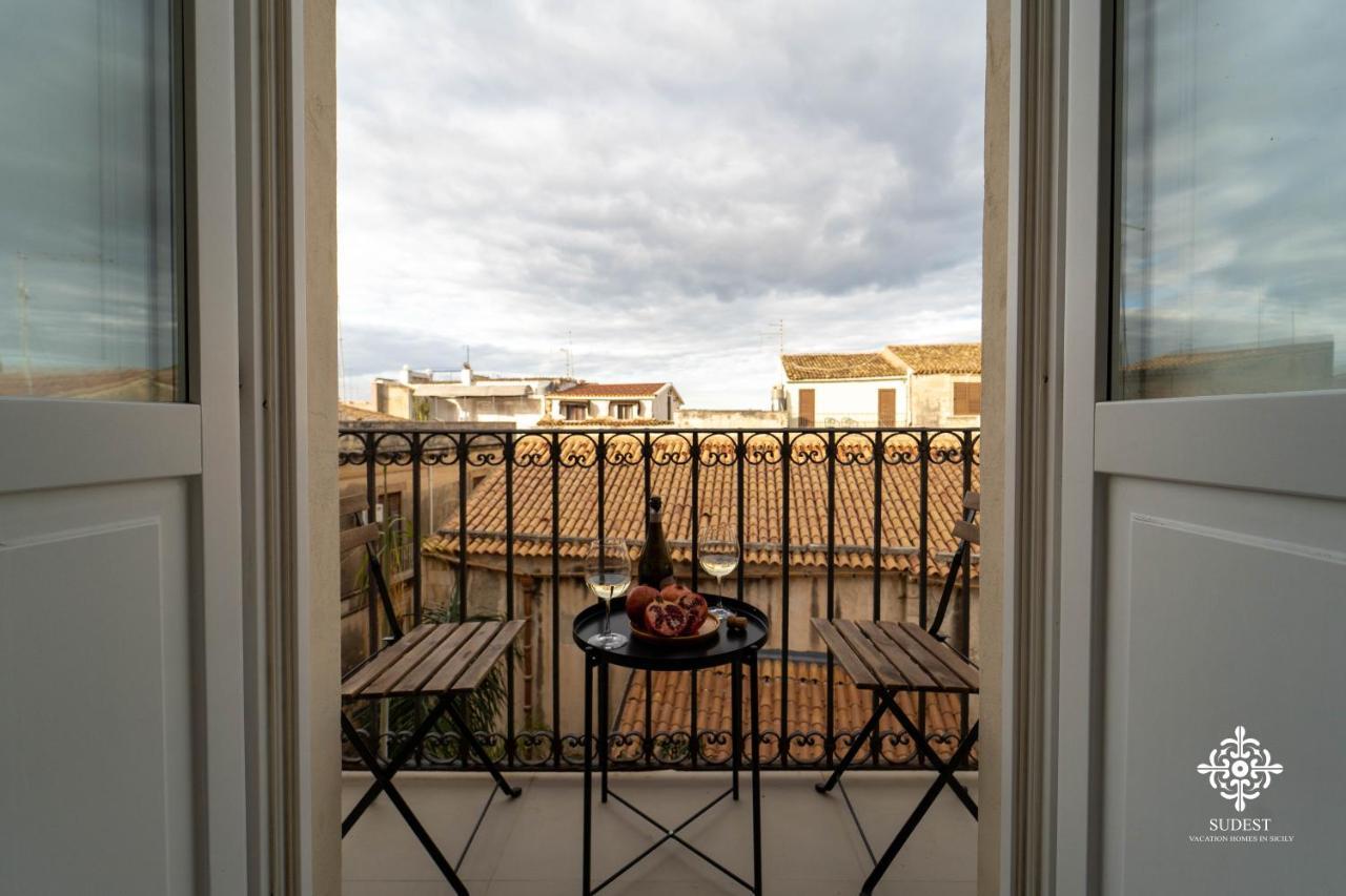 Suite Elios Ortigia Сиракузы Экстерьер фото