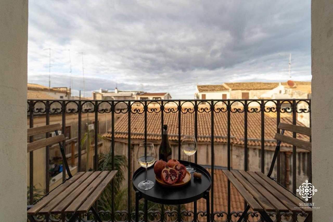 Suite Elios Ortigia Сиракузы Экстерьер фото